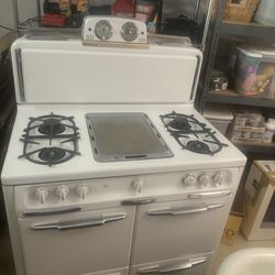 WEDGEWOOD vintage stove