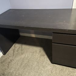 IKEA Malm Desk