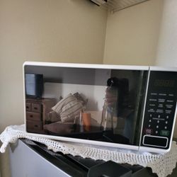 House Hold Items Mini Micro Refrigerator Etc