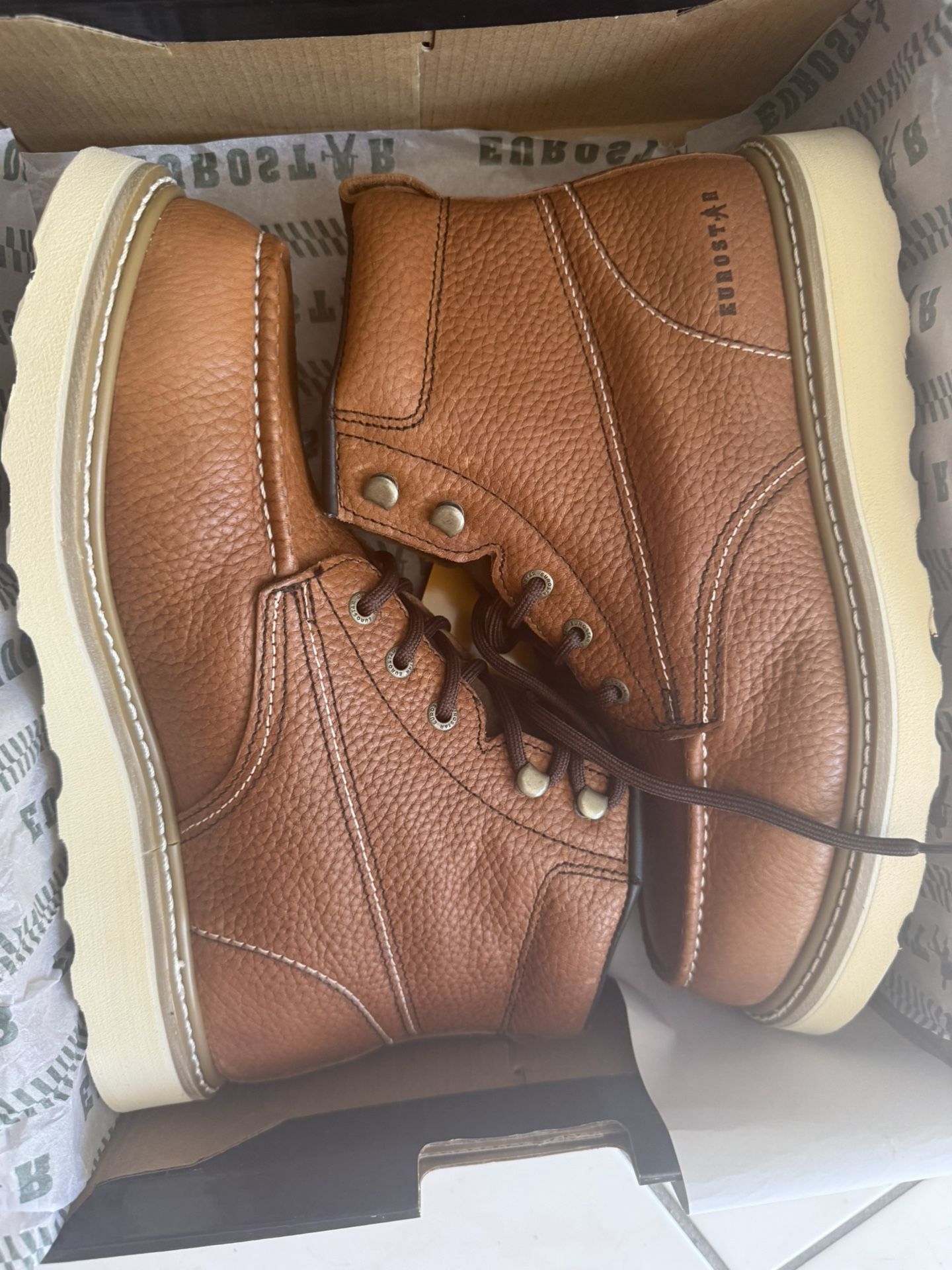 Eurostar boots