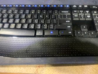 Logitech K345 wireless keyboard