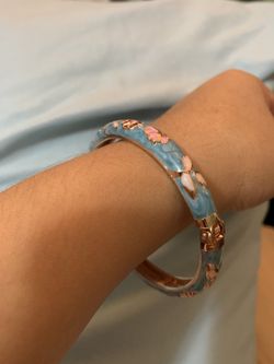 Bracelet beautiful imprints of flowers & butterflies