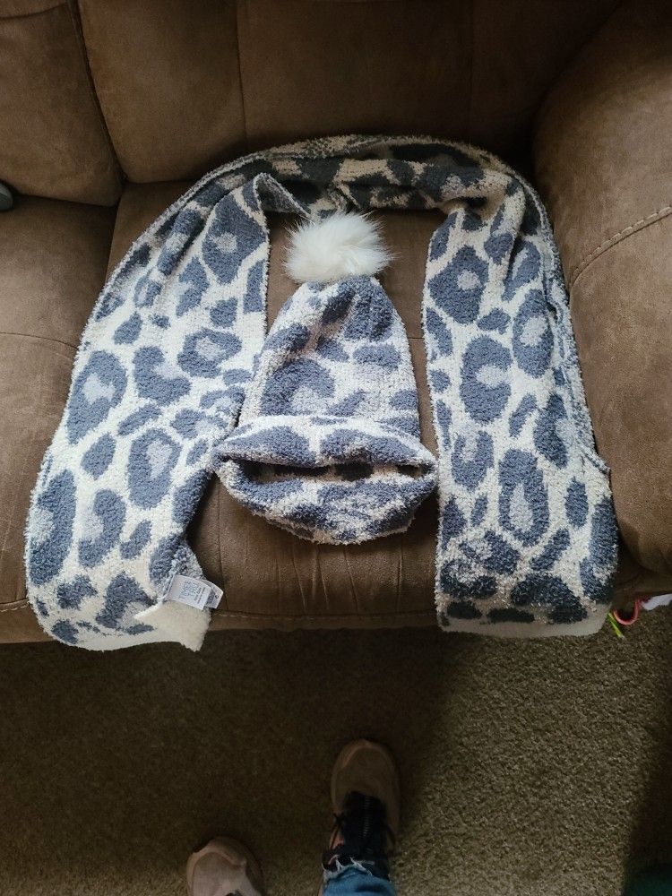 Brand New Hat And Scarf Set...I Don't Give My Number Out For Privacy Resons 