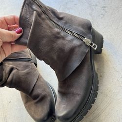 Vintage Suede Ankle Boots Size 6.5