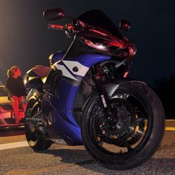 2003 Yamaha YZF-R6 