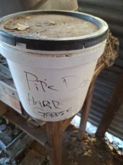Pipe Dope Hard Grease Bucket