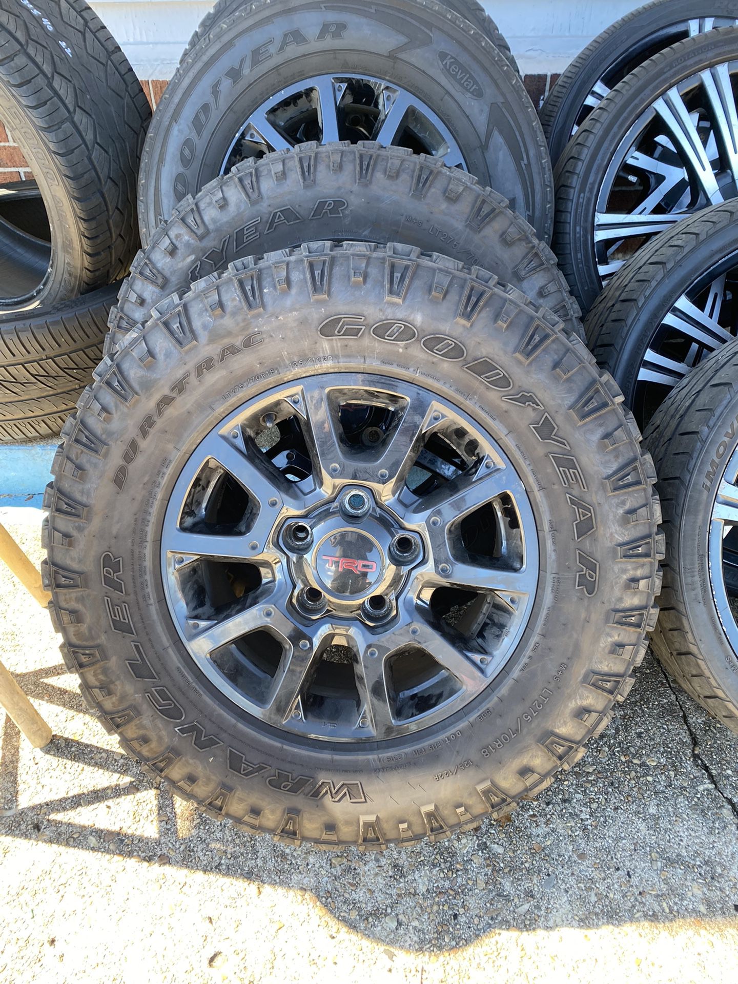 18 inches Truck Rims And Tires