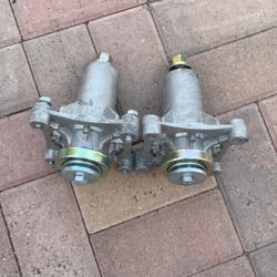 2  New Tractor Blade Spindles  5 Star Blade