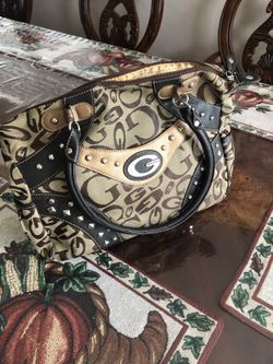Guess purse