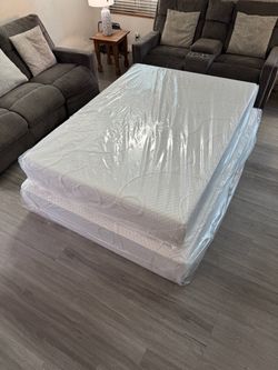 MATTRESS AND FURNITURE GREAT QUALITY