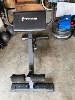 Titan Fitness Roman Chair Hyper-Back Extension Bench