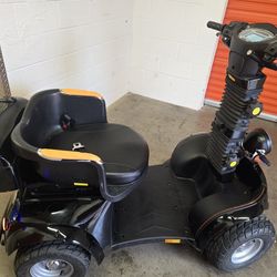 all-terrain 4-wheel mobility scooter with Remote Start