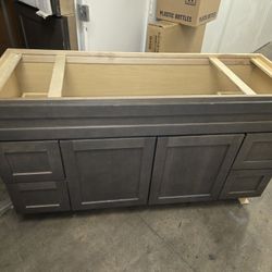 Brand NEW 60" Bathroom Vanity-Mystic Grey (Shaker Style)