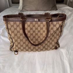 Gucci Shoulder Bag 