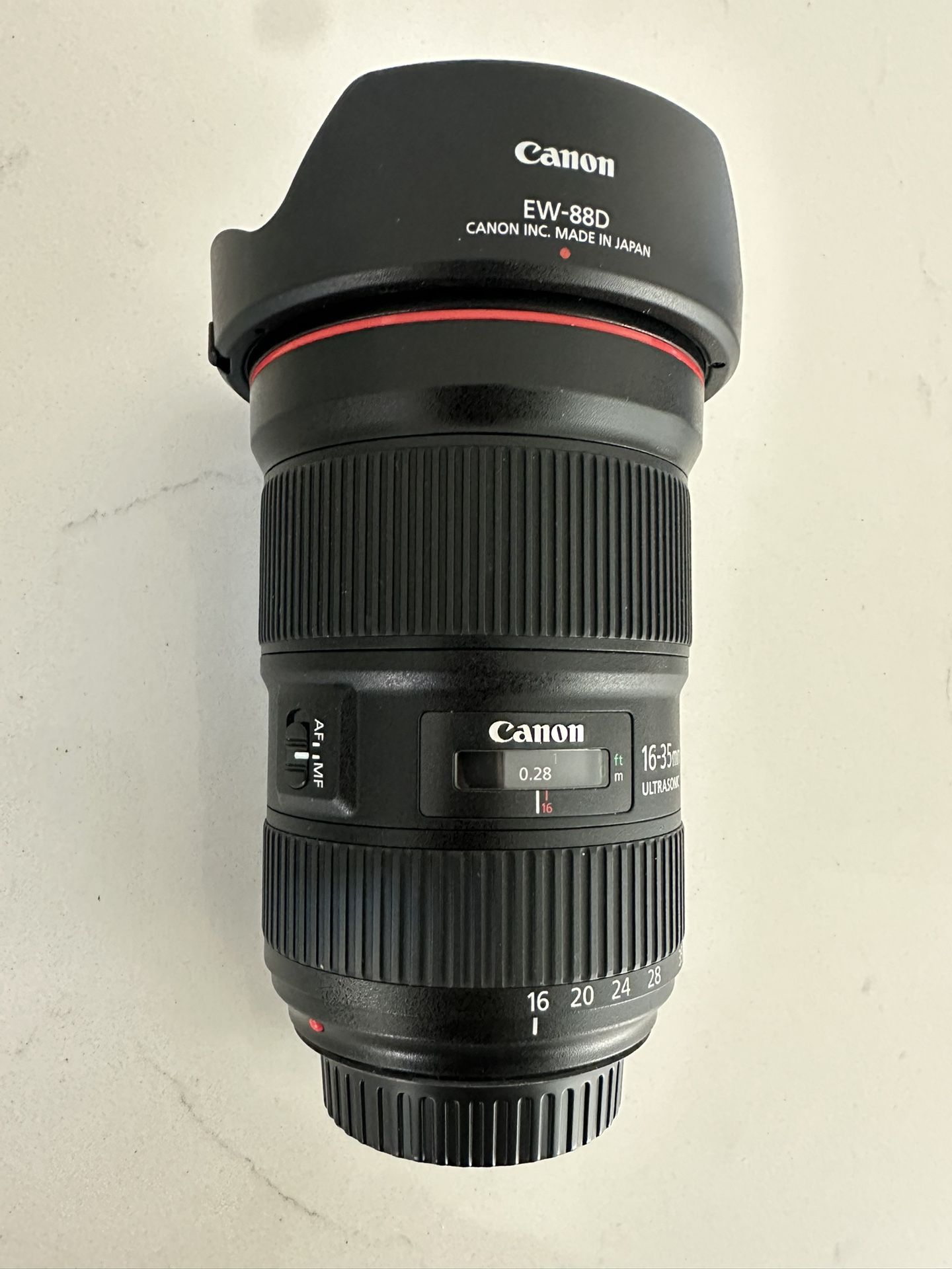 Canon EF 16–35mm f/2.8L III USM Lens, Black (0573C002)