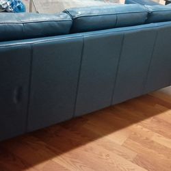 Modern Teal Blue Leather Sofa – Mid-Century Style