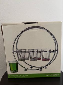 BLING SHOT GLASSES in RACK