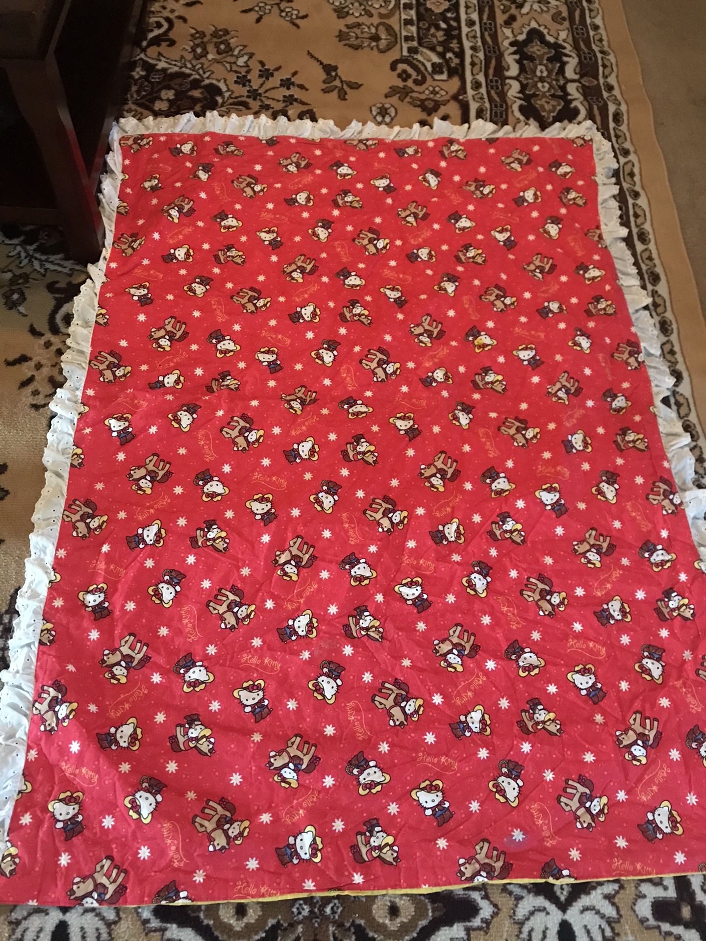 Hello Kitty girls blanket