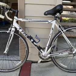 Trek Road Bike – Lightweight & Fast
