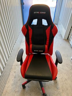 GTRacing Gaming Chair with Footrest