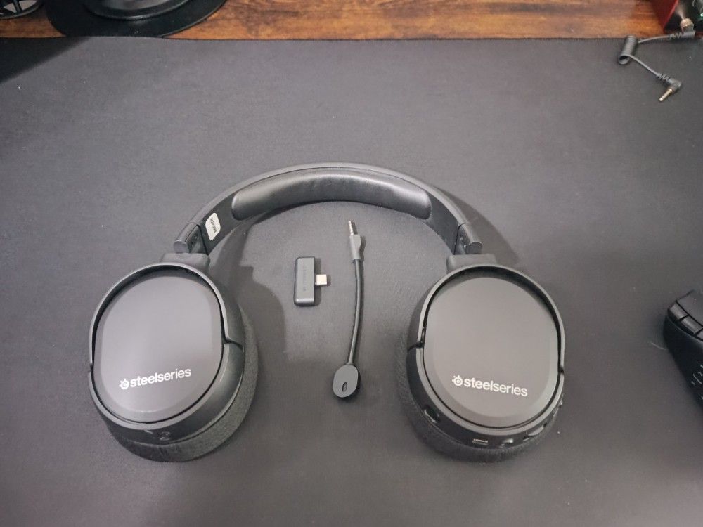 SteelSeries Arctis 1 Wireless Gaming Headset