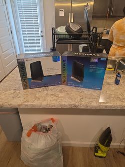 Netgear Nighthawk Wifi Cable Modem Router & Wifi Extender