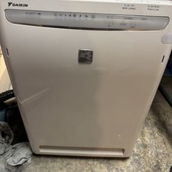 Daikin Air Purifier 