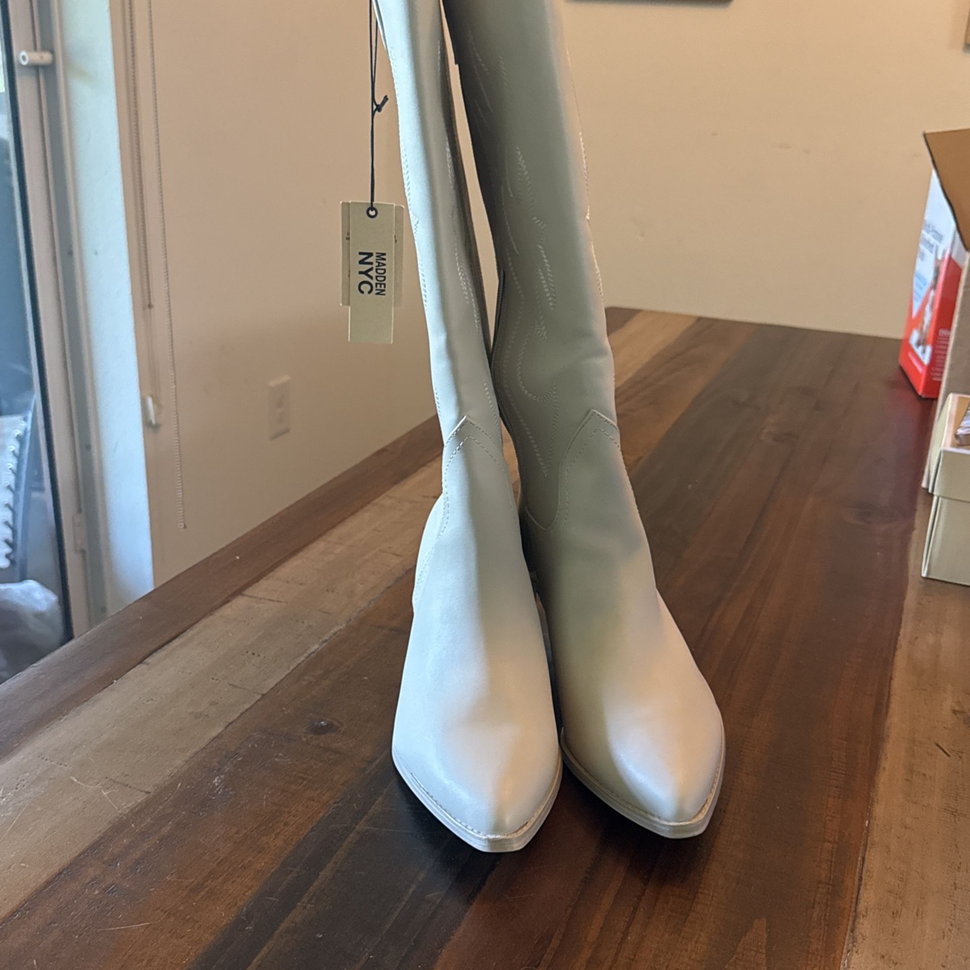 Women Boots