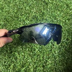 Oakley sports sunglasses 