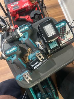 Makita drill set