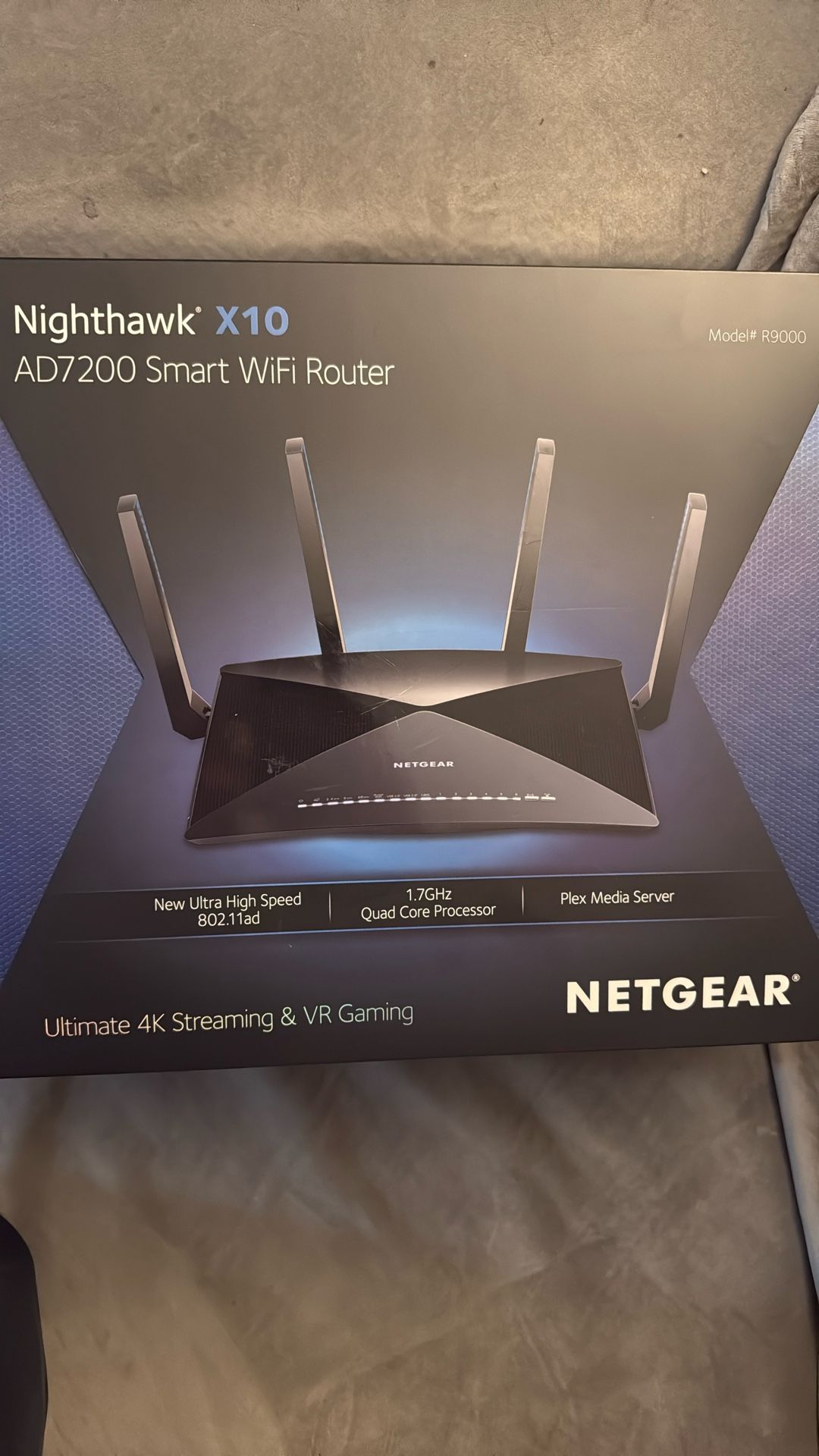 Nettgear Nighthawk x10 ad7200 model r9000