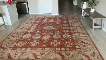 9ft x12 ft hand knotted woolen carpet