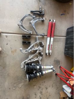 Rancho front and rear shocks with controls arms and components