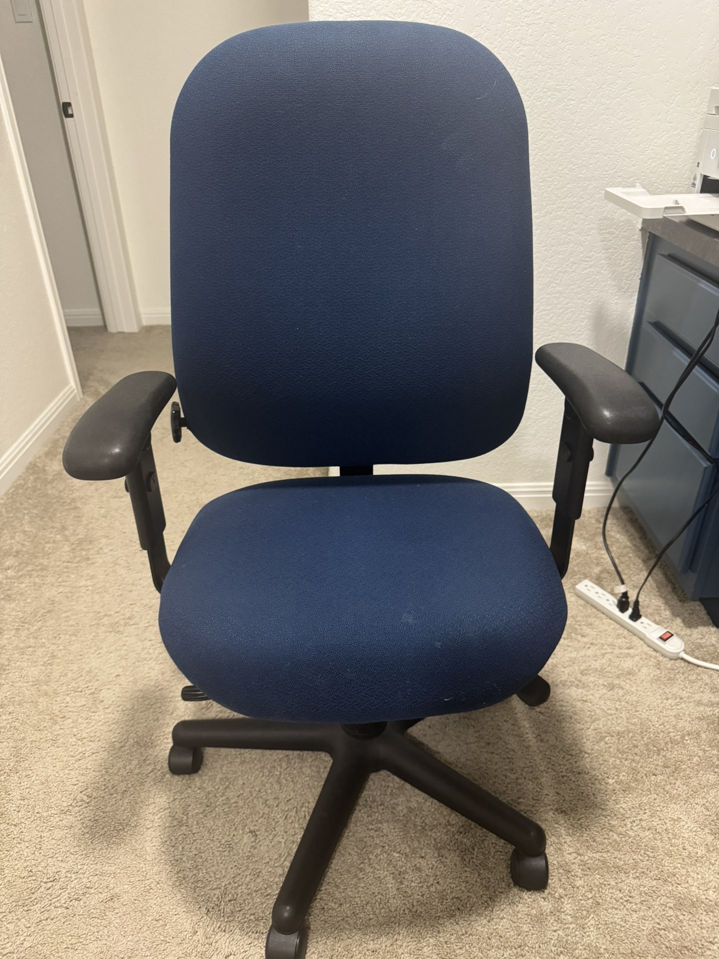 Heavy Duty Ergonomic Office Chair