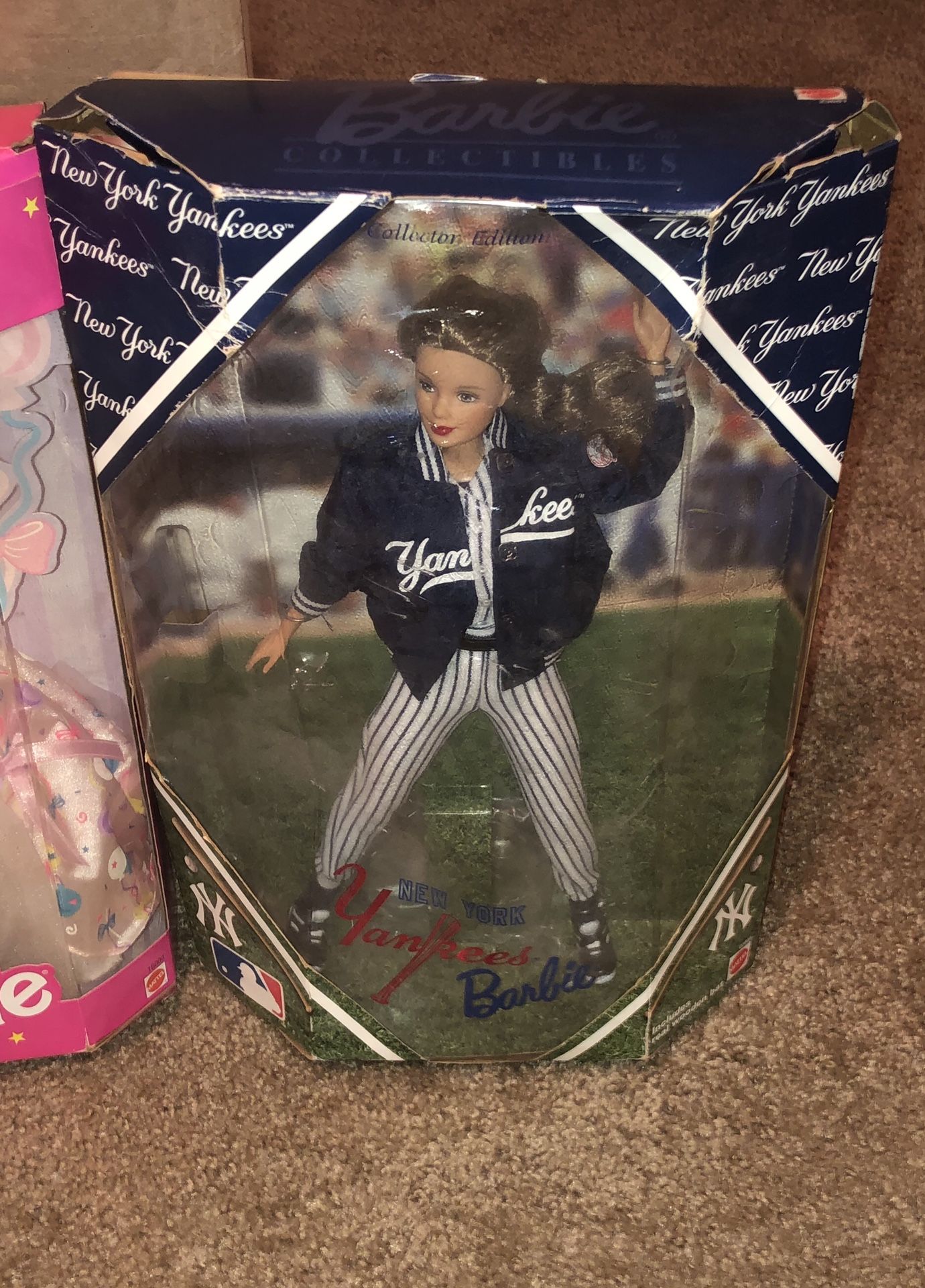 1999 Mattel New York Yankees Barbie