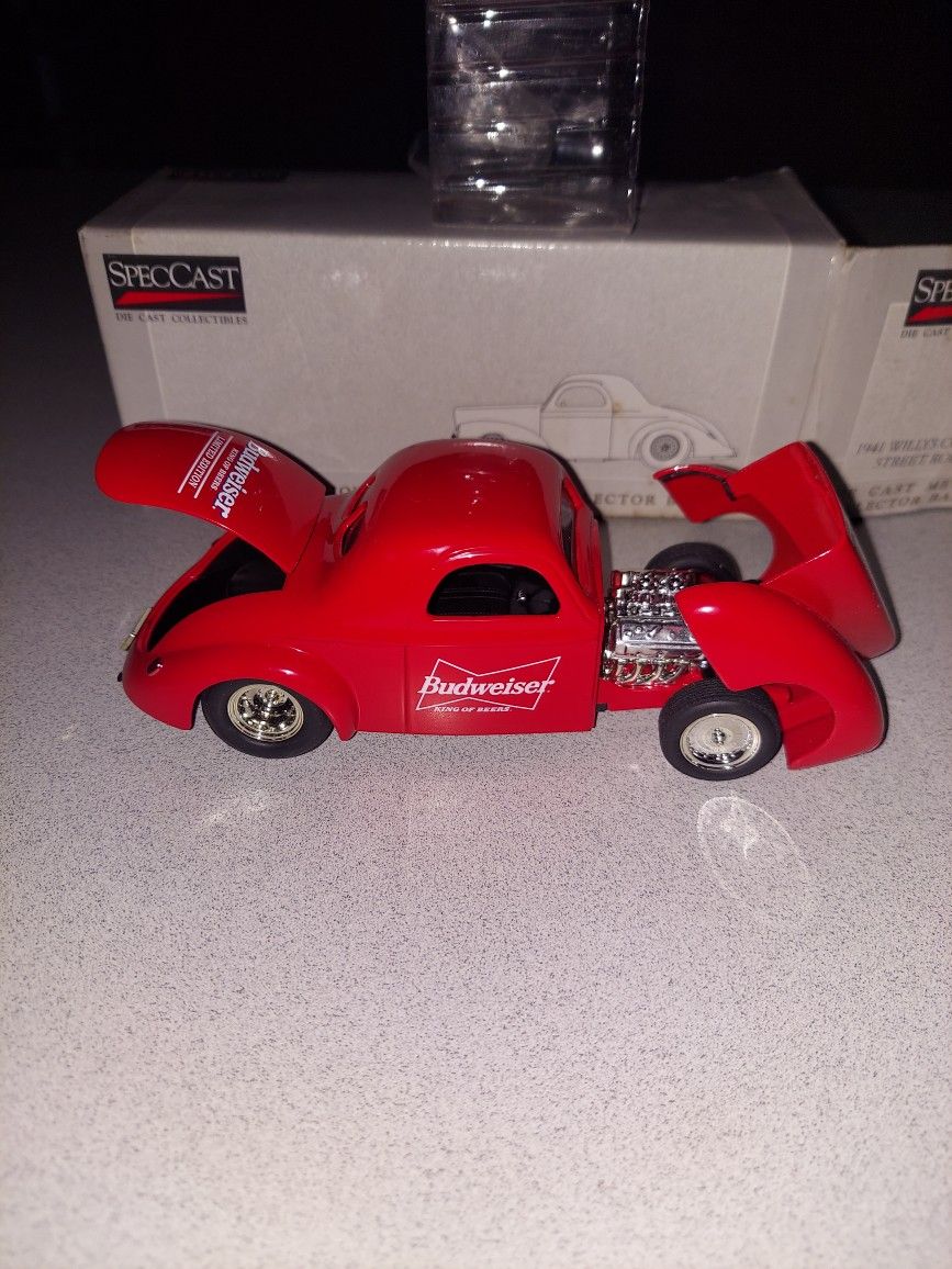 1998 LIMITED EDITION SPECCAST 1941 BUDWEISER WILLYS COUPE DIE CAST METAL STREET ROD COLLECTORS BANK IN BOX