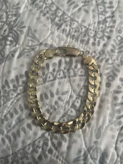 14k Gold Wrist Bracelet