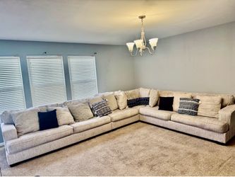 Sofa sectional