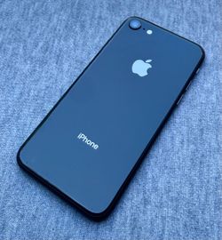 Factory Unlocked Apple iPhone 8 (64 GB) Space Gray
