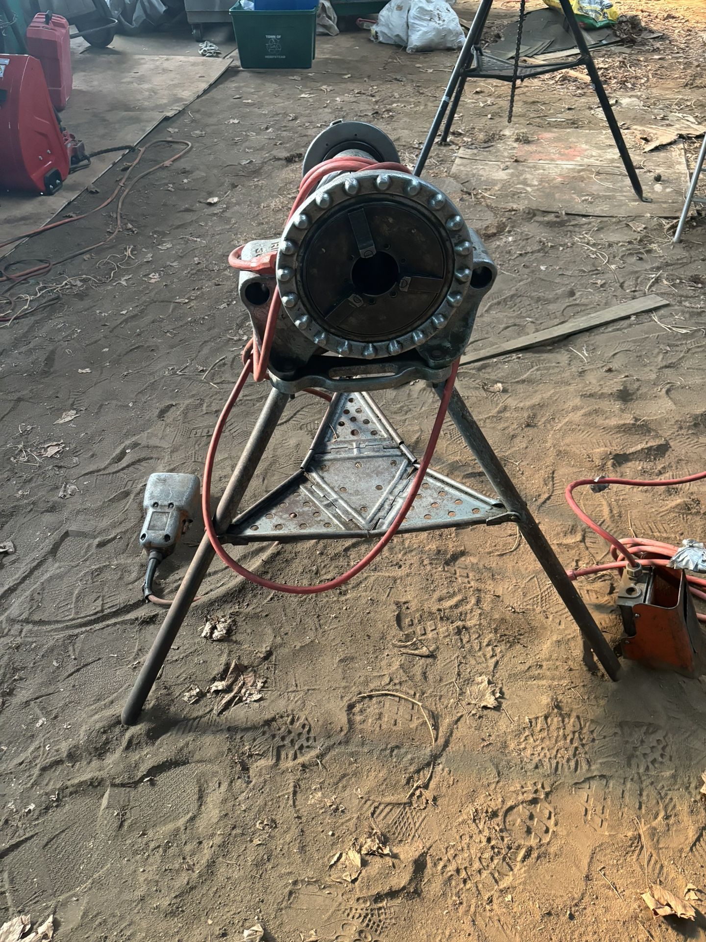 Ridgid 300 Pipe Threading Machine