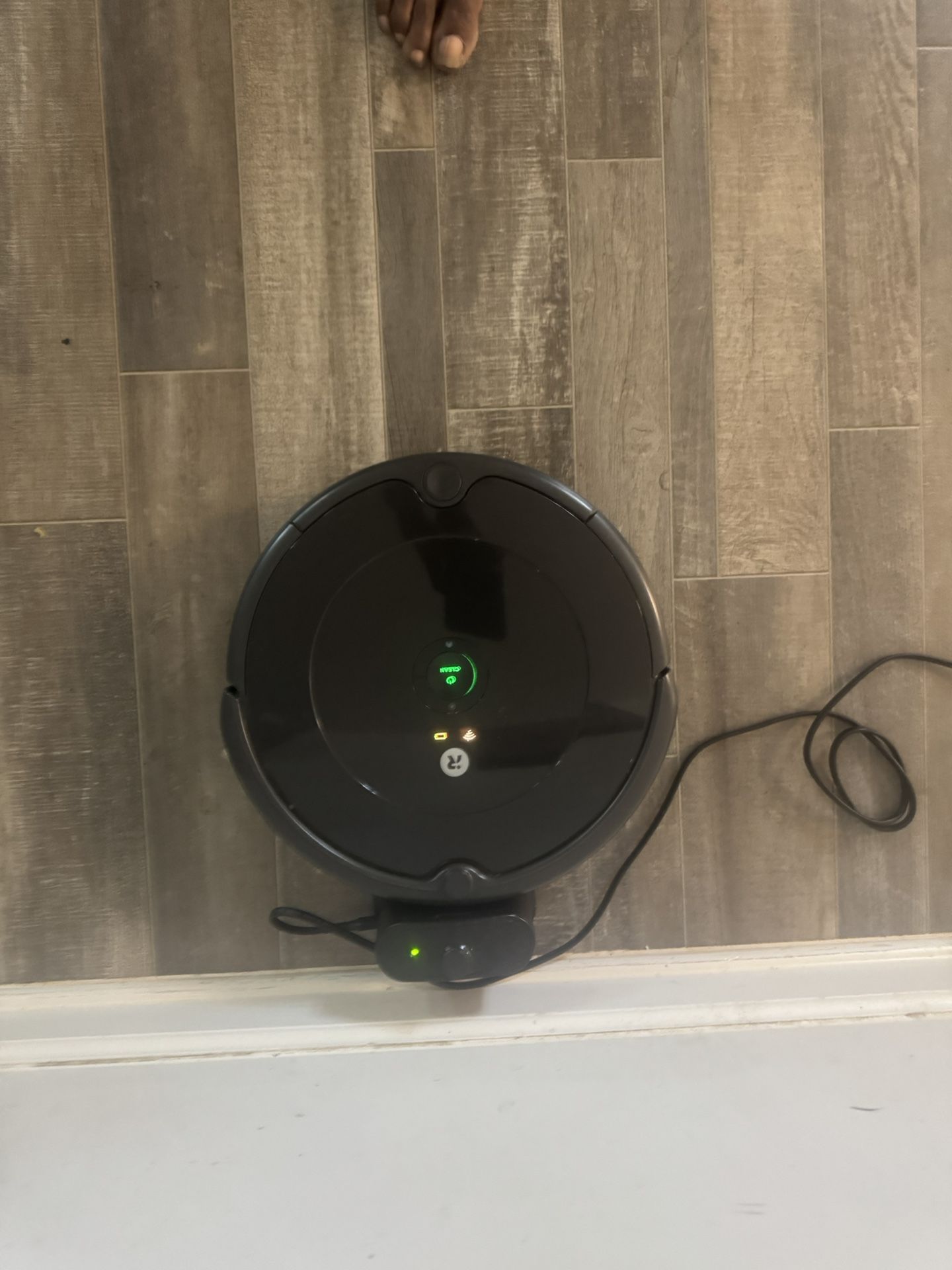 Roomba Vacuum
