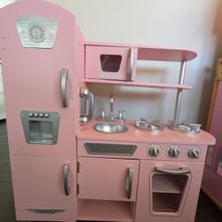 Kids Play Kitchen