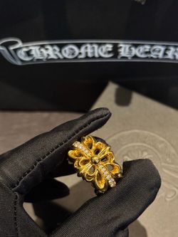 diamond iris ring
