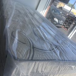 Twin Mattress 