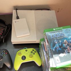 xbox one S with 2 terabytes and 20+ games