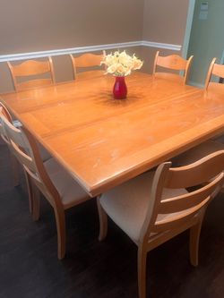 Square table