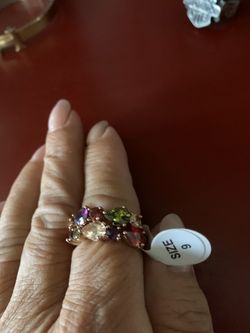Stunning Ladies gold plated multi stone dinner ring 9 NWT