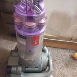 Dyson Upright Vacuum With Additional Attachments