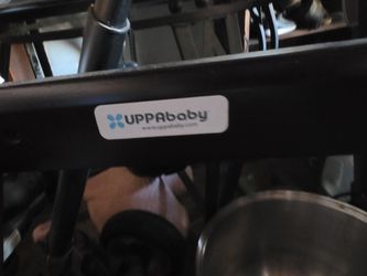 Uppa baby bassinet stand