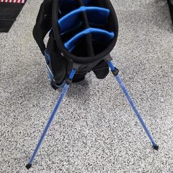Lightly Used Golf Bag - Basically new